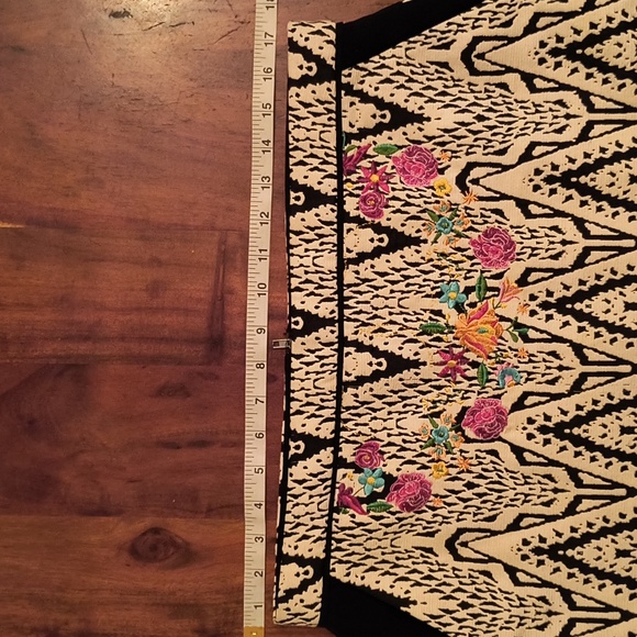 Desigual Embroidered Black and White Mini Skirt - Picture 7 of 10